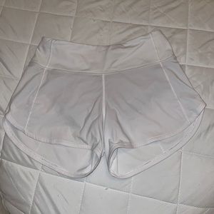 White lululemon Speed Up Short 4” Size 4